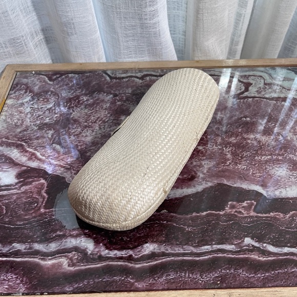 Hand Made Straw clutch - Picture 7 of 10